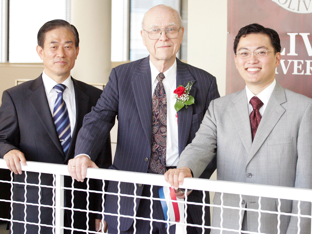 Olivet University Photo Gallery